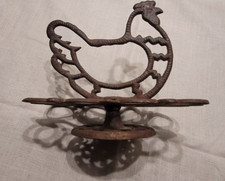 Cast Iorn Chicken Egg Stand
