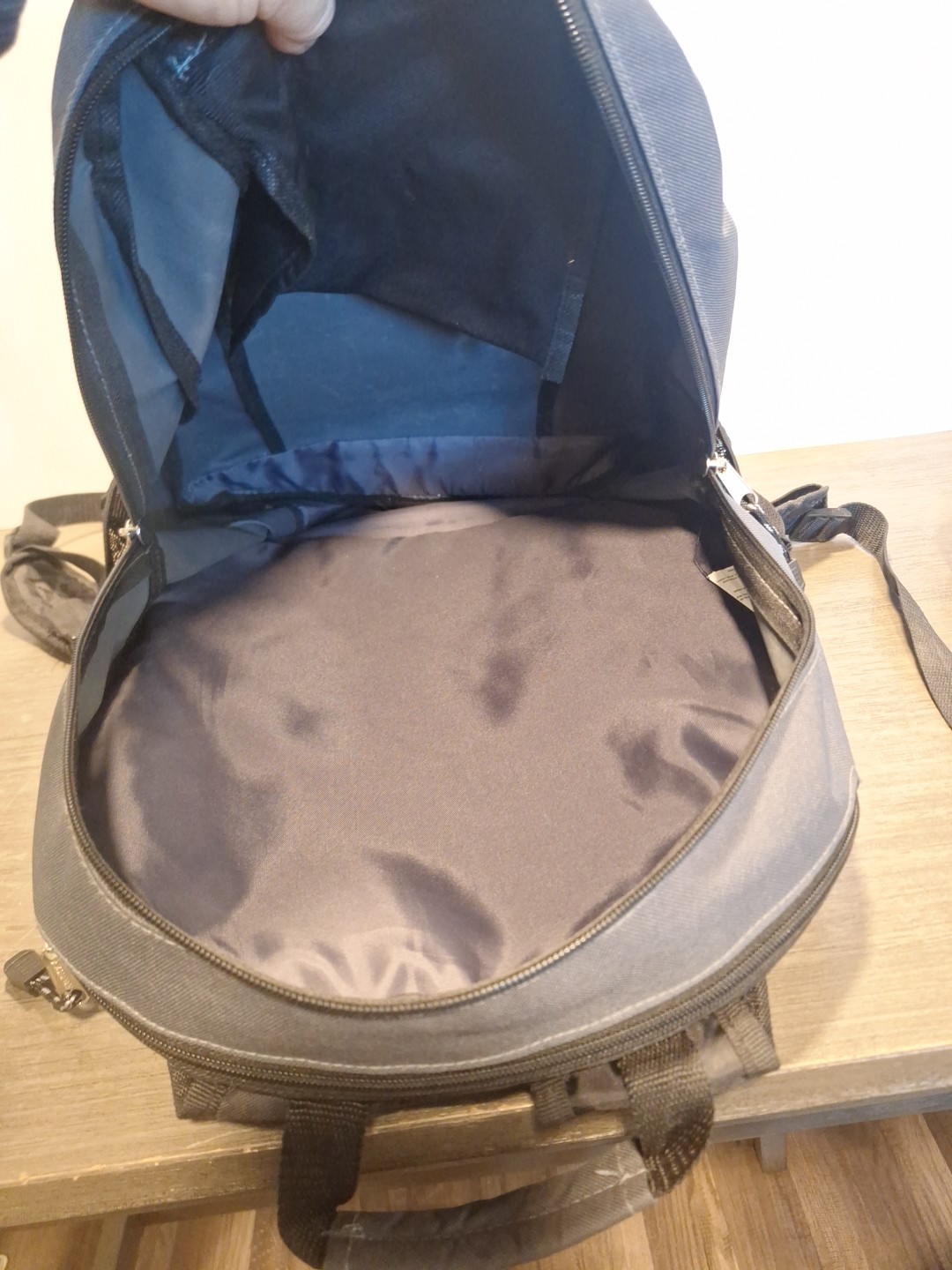 Eastsport Backpack - image 6