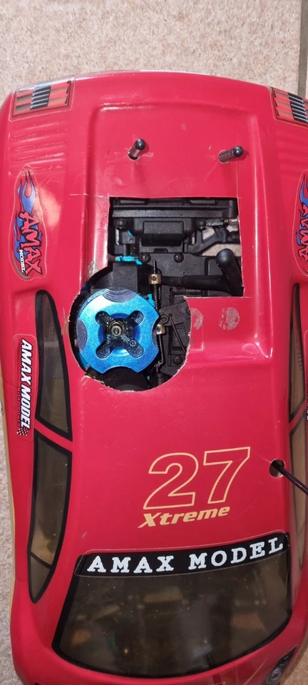 Carson 4WD RC Car 1:10 Verbrenner-Glattbahn 2,4 Hz Fernsteuerung für Bastler - Bild 2 von 4