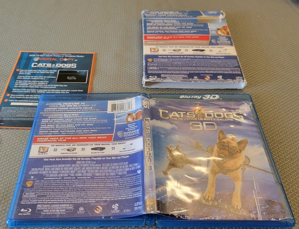 Cats & Dogs 3D (3D Blue-ray, Digital copy code, Lenticular Slipcase) - Image 2 of 2
