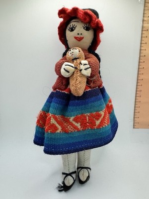 VTG HTF  Peruvian Folk Art Doll Woman w/ Children Hand Crafted Cloth 9 
