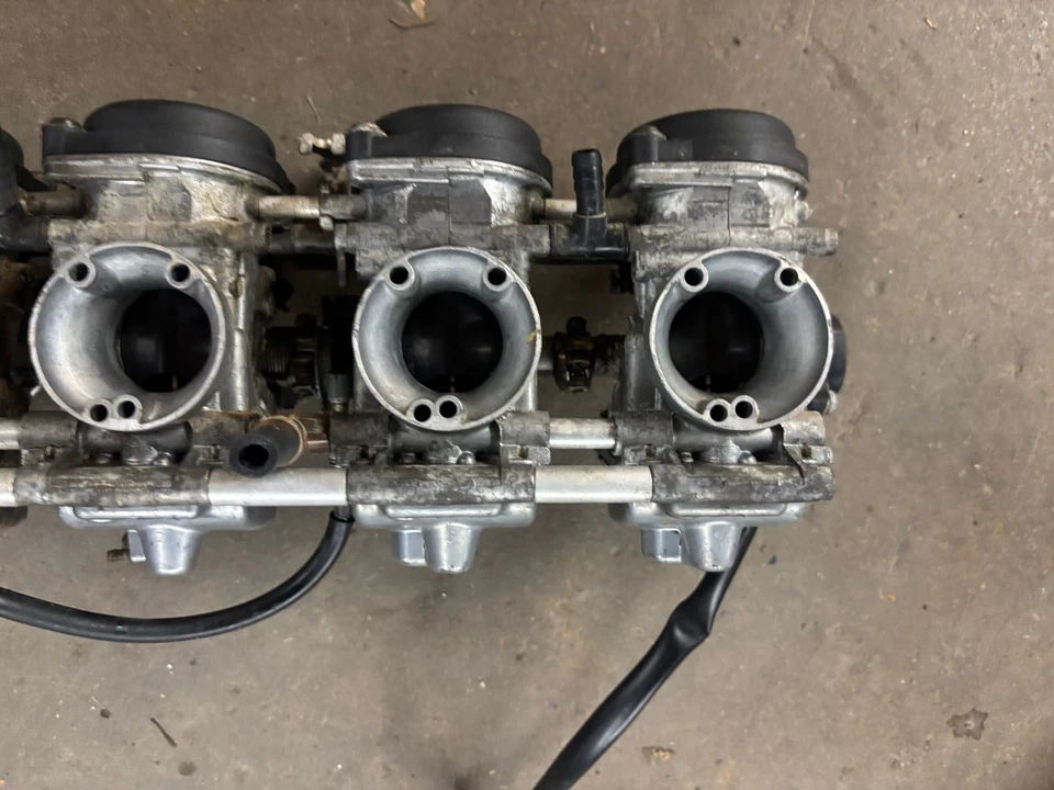 1999 98-06 Suzuki Katana GSX600F GSX600 OEM Mikuni Carburetors carbs Foto 3 de 4