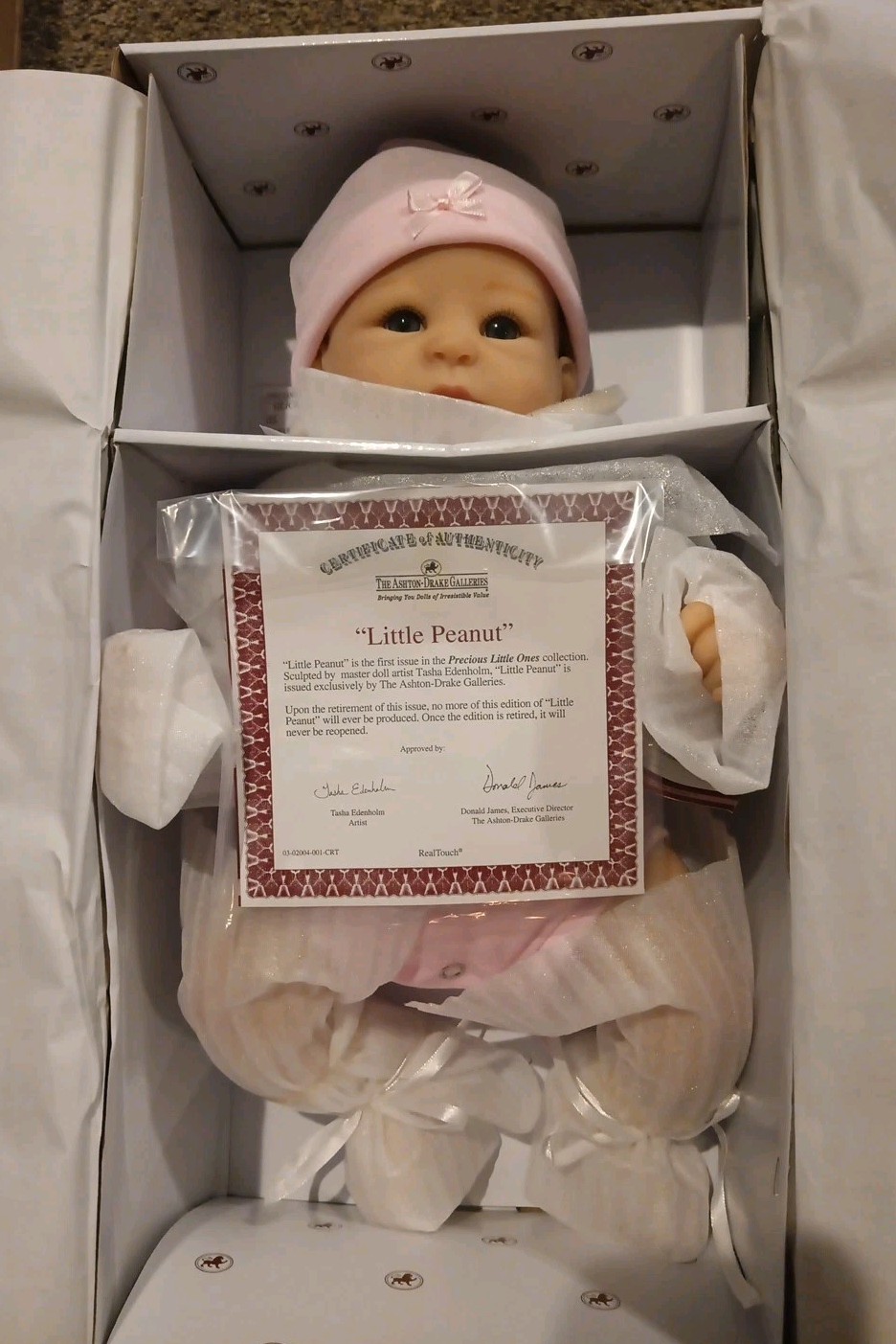 ASHTON-DRAKE GALLERY Doll Little Peanut Baby NEW  17" x 9" x 17"
