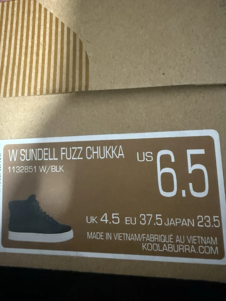 Koolaburra By UGG Sundell Fuzz Chukka Women's 6.5 8 Black High Top Sneaker Boots - Image 2 of 2