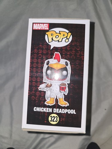 Funko POP Chicken Deadpool 323 Chickenpool Amazon Exclusive Chicken ...