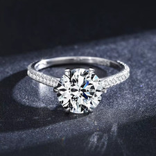 Luxurious 925 Sterling Silver 3CT Sparkling Zirconia Solitaire Ring /Size 5-8.75