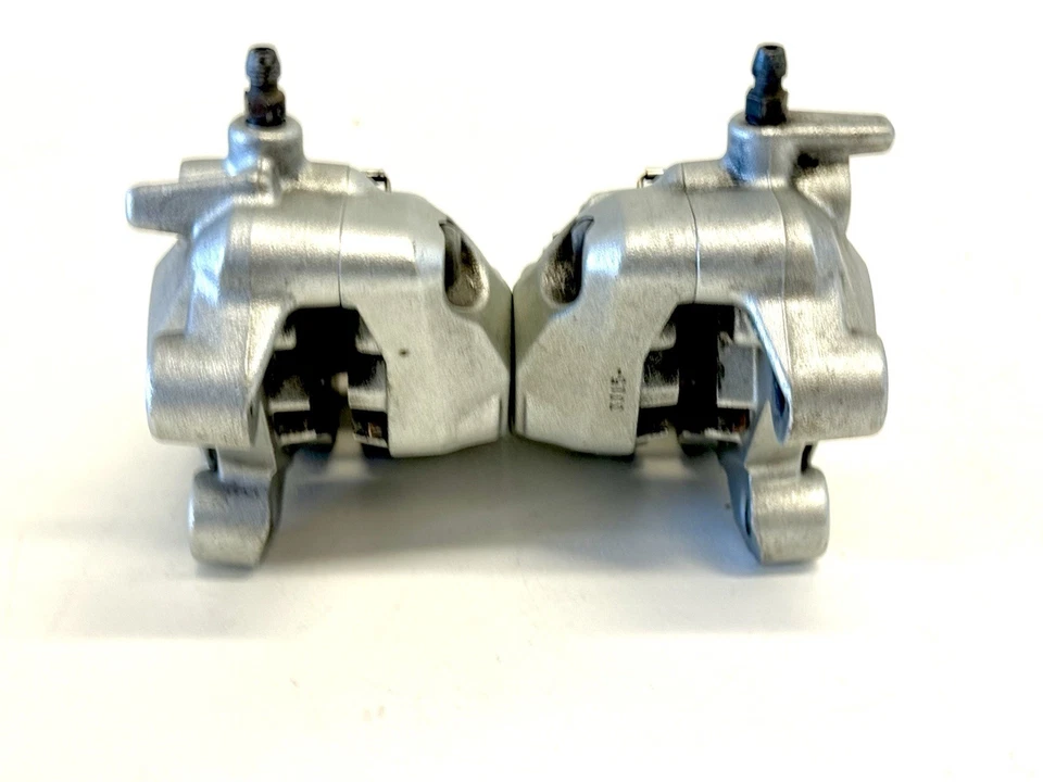 Genuine Brembo 65MM Front Brake Calipers Ducati 749 999 4 Pad/Piston Axial Mount - Image 3 of 4