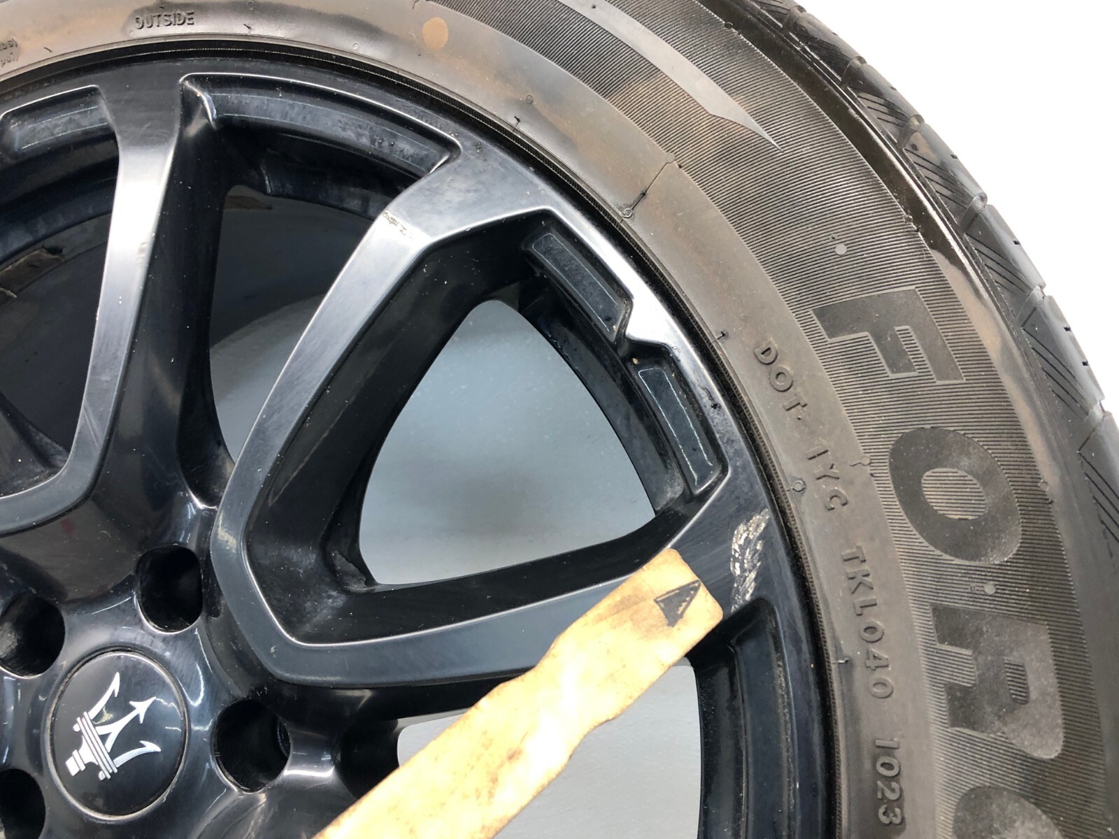 2017-2024 MASERATI LEVANTE 19" WHEEL RIM 8.5JX19H2 W/ TIRE 265/50R19 OEM #NOTES!