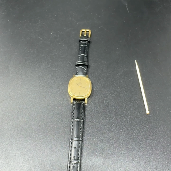 Vintage 1979 OMEGA DE VILLE Cal.1350 591.0021 Quartz Women Vintage 1979 OMEGA DE VILLE Cal.1350 591.0021 Quartz Women
