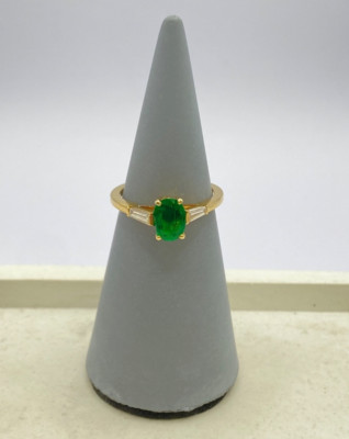 Boucheron Ring 1.2 CT Colombian Emerald and Diamonds 18K Yellow Gold
