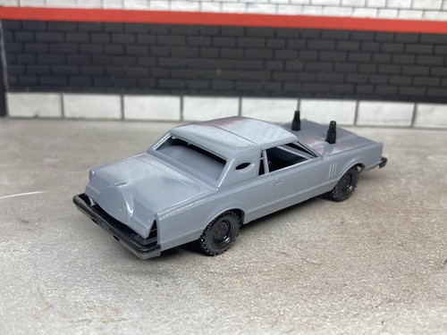 Coche Derby de Demolición Lincoln Mark VI Impreso en 3D Escala 1/64 para Diorama Diecast - Imagen 5 de 17