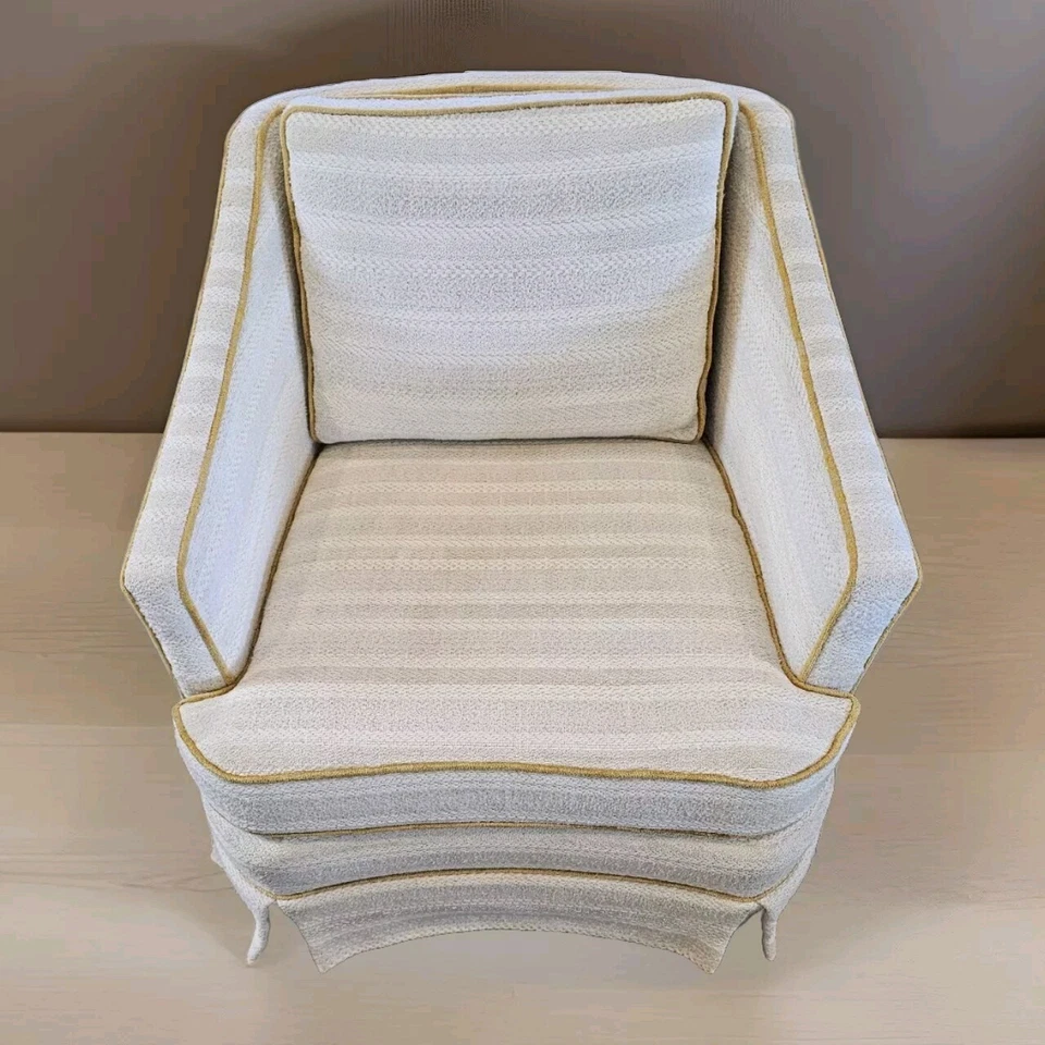 MCM Earlon Club Chair Lounge Giratorio Balancín Crema con Borde de Terciopelo Dorado De Colección Usado en Excelente Condición Foto 2 de 4