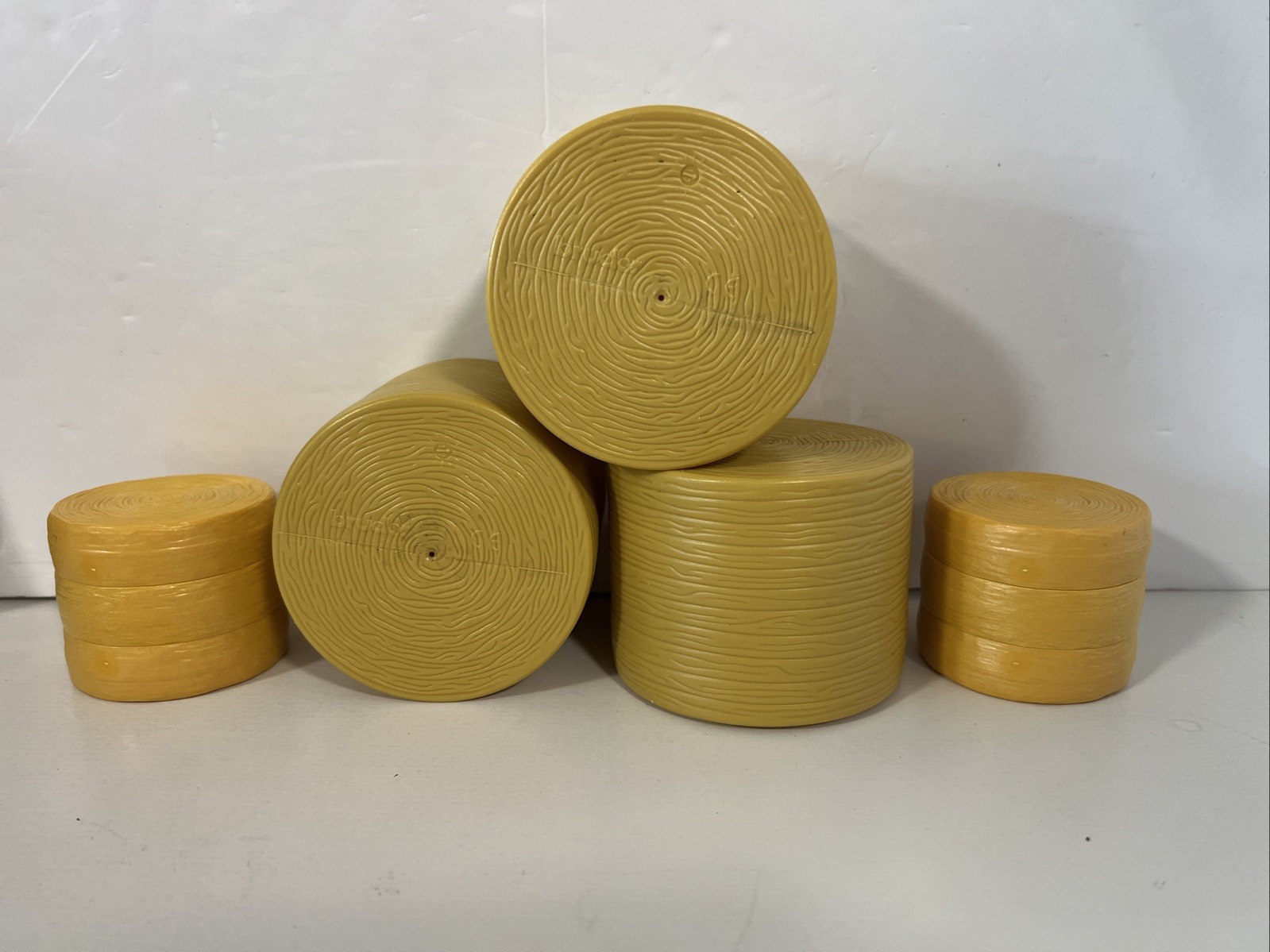 Bruder Toy Hay Bales x 3 Round for Claas Rolland 250 Baler & Others S14