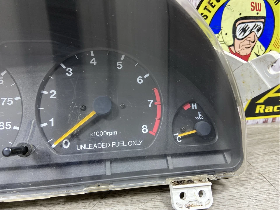 96 97 98 Suzuki Sidekick Geo Tracker Instrument Cluster Speedometer OEM 159K - Image 2 of 4