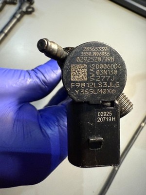 Genuine VW Audi Skoda Delphi Injector Fuel Injector 28565339 03N130277J - K33