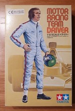 1:12 Tamiya Figurenbausatz "Motor Racing Team - Driver" No.12501