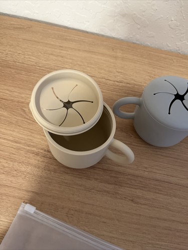 Kleinkind Snack Tasse 2 Pack 6,8 Unzen Tassen 1 grau und 1 hellbraun Tasse NEU - Bild 4 von 6