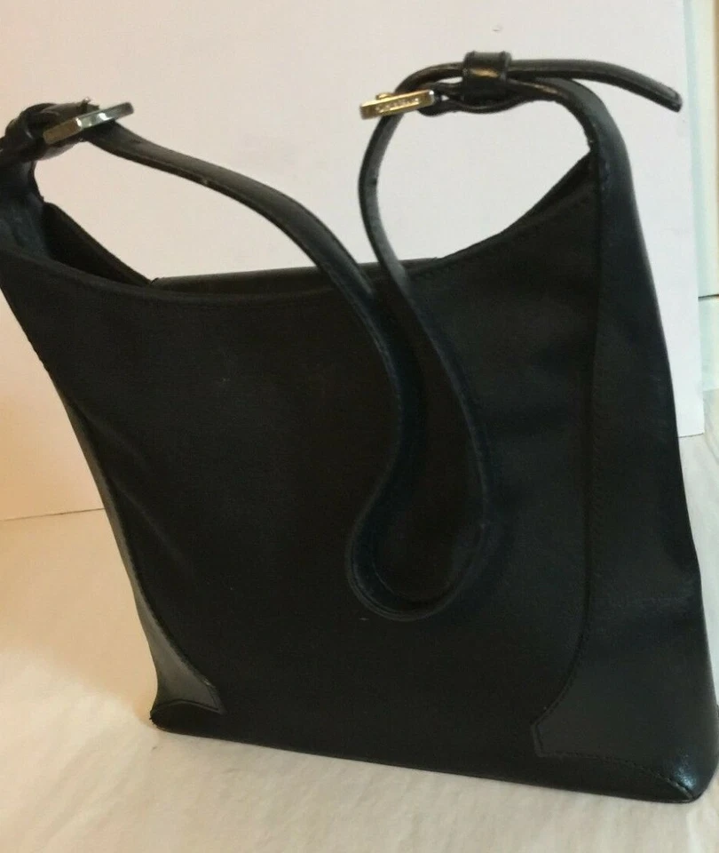 Bolso de Mano Cole Haan Negro Lino y Cuero, Ajustable sobre el Hombro    Foto 3 de 4