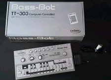 Cyclone Analogic TT-303 Bass Bot V1 - Acid TB...