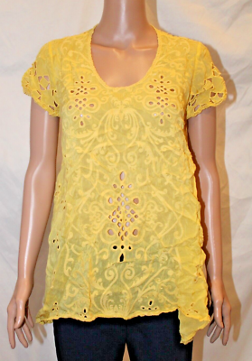 johnny was yellow top