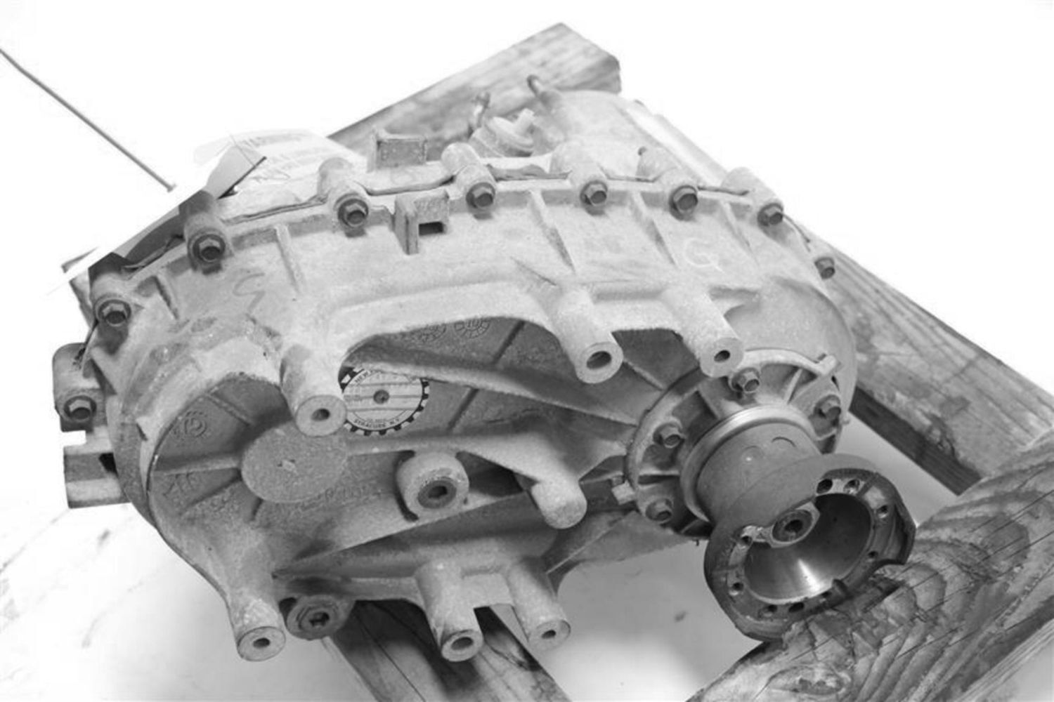 Used Transfer Case Assembly fits 2011 Jeep Wrangler 3.8L AT ID