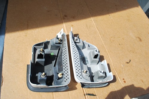 2006-2010 Hummer H3 Right & LEFT UPPER WHITE Cowl Vent Panel Cover Cap USED OEM - Picture 5 of 6