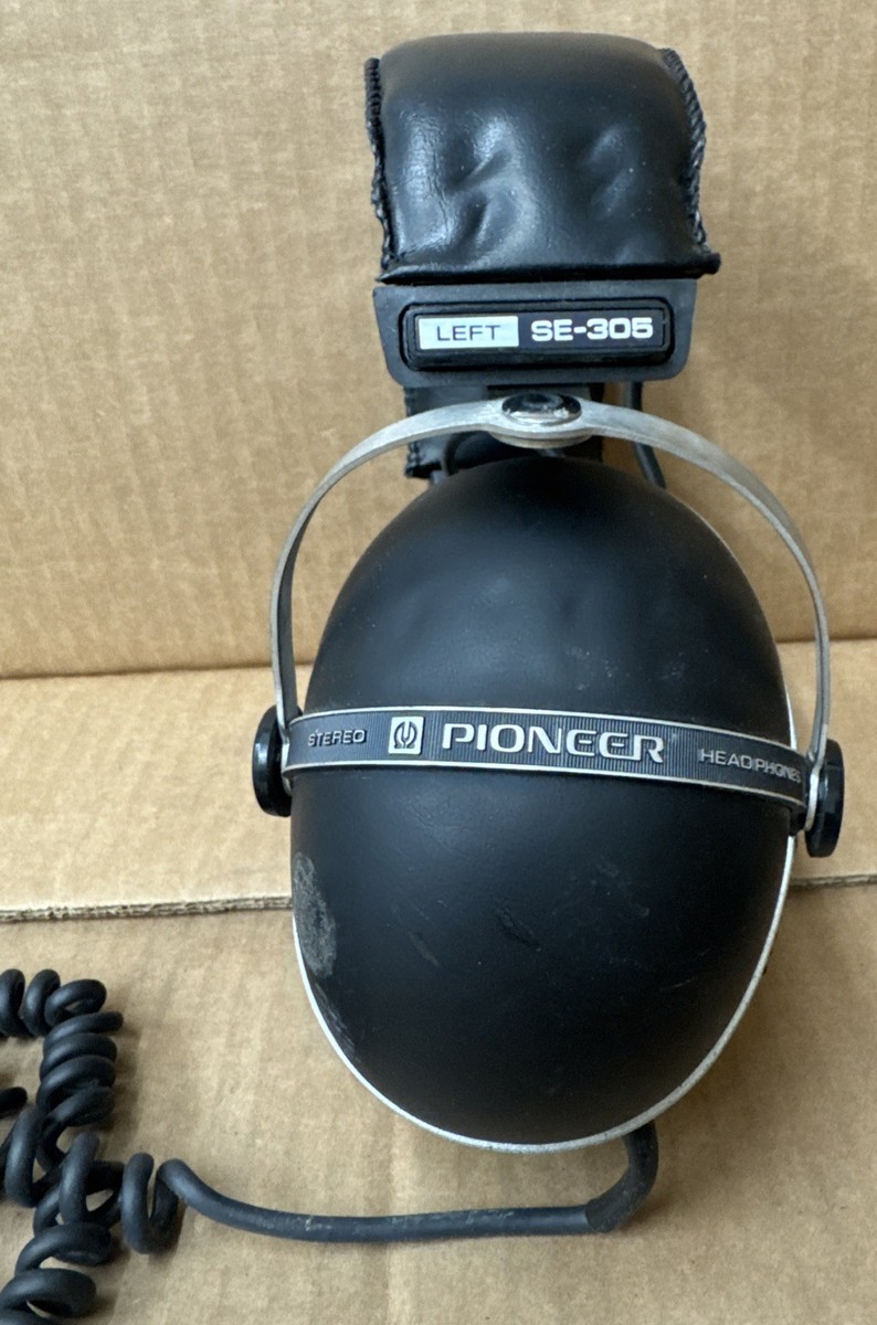 Quadraphonic Headphones Vintage Pioneer Headphones Maximus