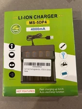 Li-ion Lithium Smart Battery Charger 3.7V 4 Slot