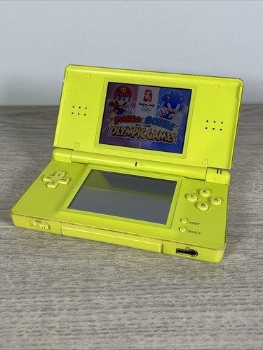 Nintendo DS Lite Console Lime Green Plus Mario & Sonic Olympic Games - Picture 1 of 7