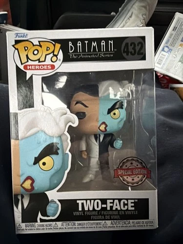 Funko Pop Batman The Animated Series TWO-FACE #432 2021 LACC LA Comic Con