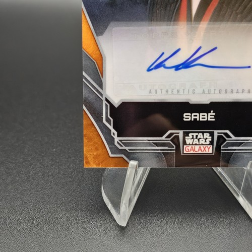 2024 Topps Star Wars Galaxy Chrome Sabe Auto /25 Orange Keira Knightley Signed - Picture 6 of 7