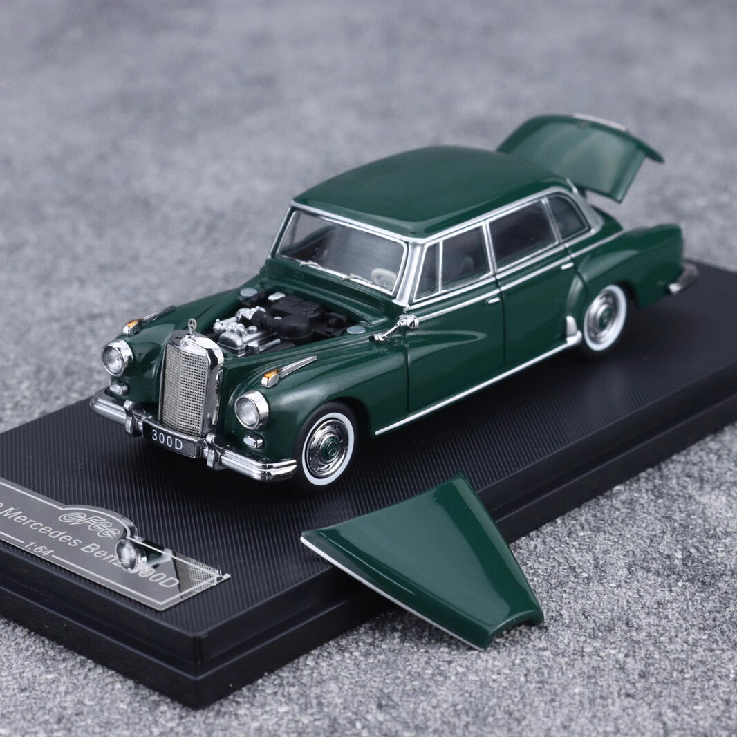 【新品】1/64 GFCC Mercedes Benz 300D Black s-l1200.jpg