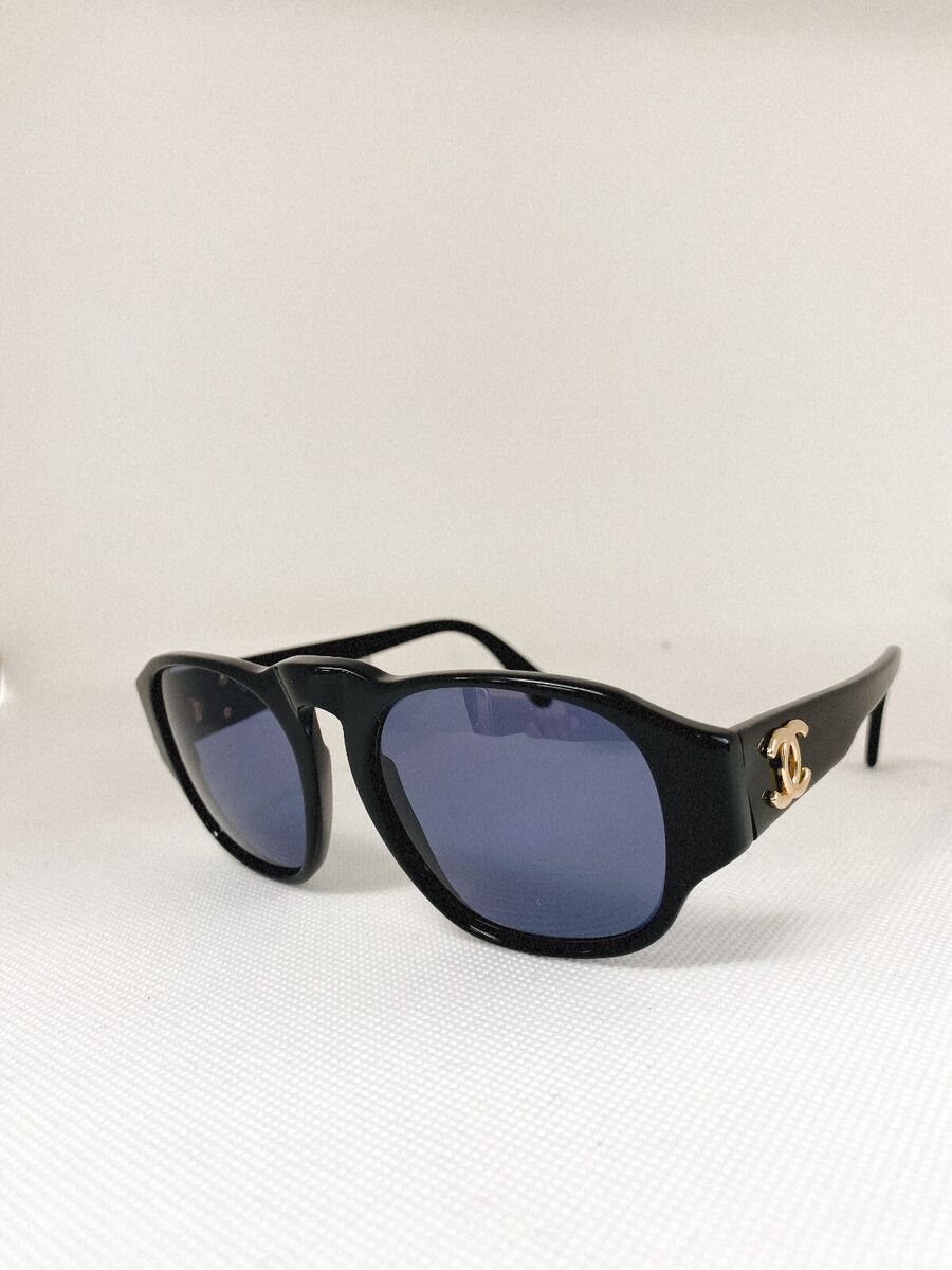 Near MINT CHANEL COCO Gold Logos 01452 94305 CC Sunglasses Near MINT CHANEL COCO Gold Logos 01452 94305 CC Sunglasses