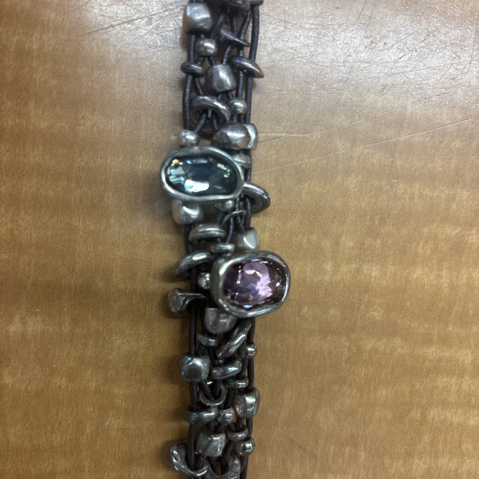 Brazalete de piedras preciosas de cuero marrón verde y rosa Uno De 50 7,5 pulgadas Foto 3 de 4