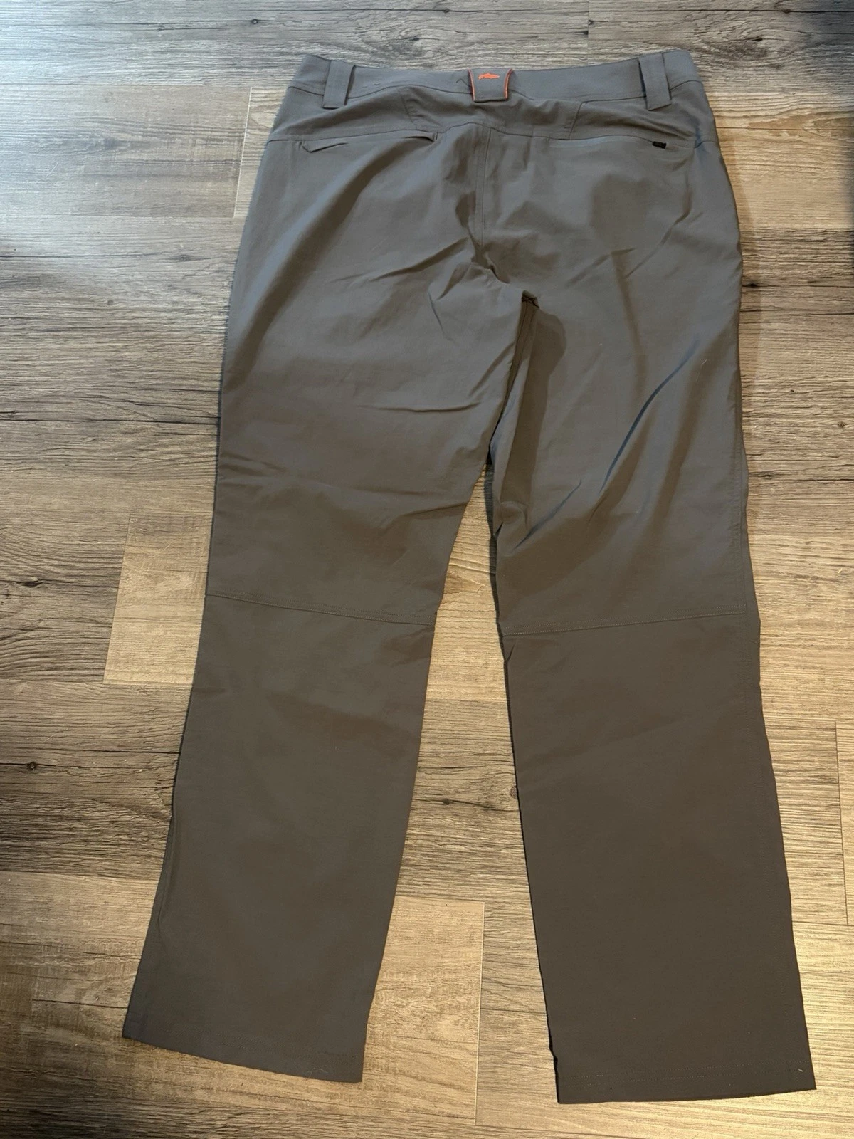 SIMMS Pants Mens Size Large Gray Hiking Fishing Outdoors 36 Cargo Utility