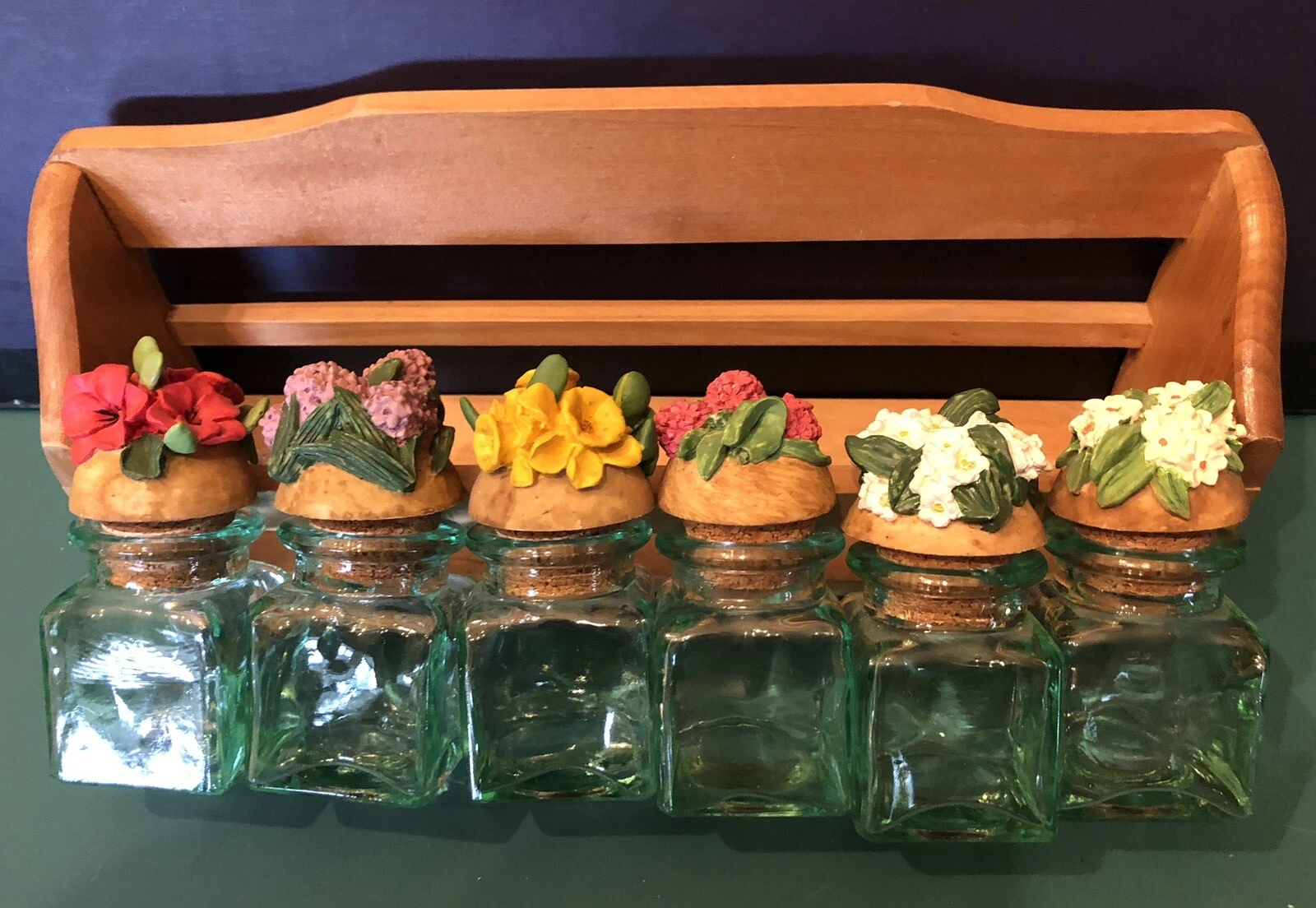 VTG Spice Rack 6 Hand Blown Green Glass Jars W/ Floral Topped Corked Stoppers