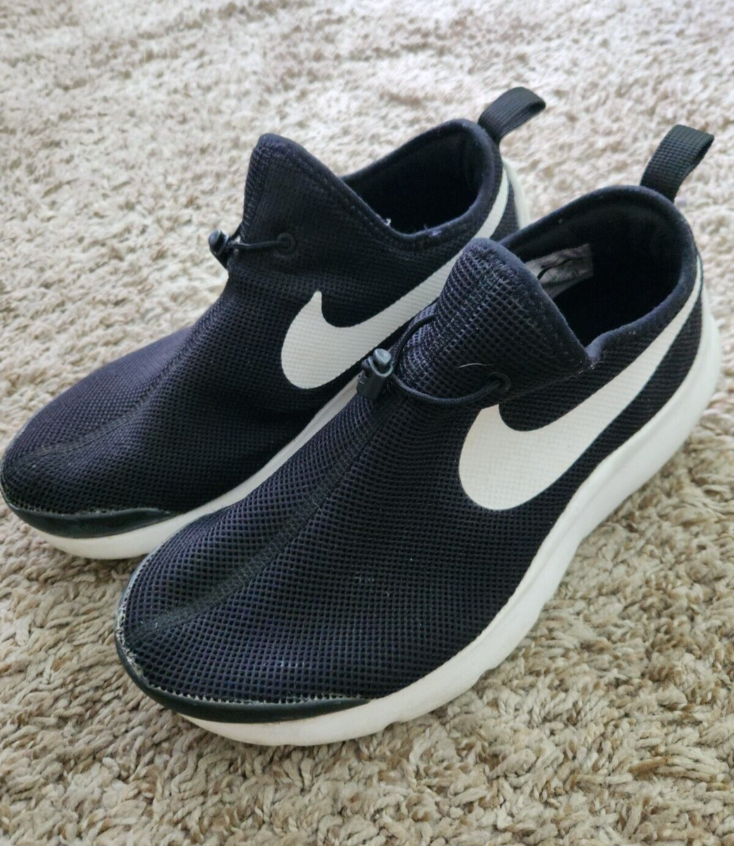 nike club tracksuit set