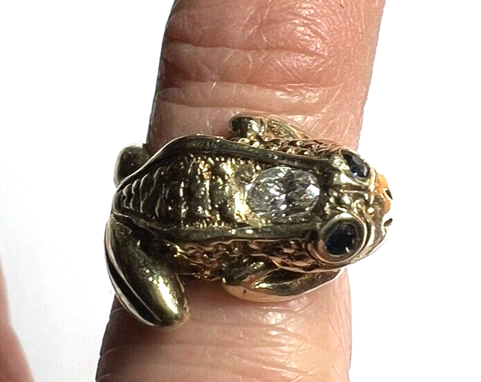 14 kt Yellow Gold Frog Diamond Sapphire Ring Commissioned One-of-a