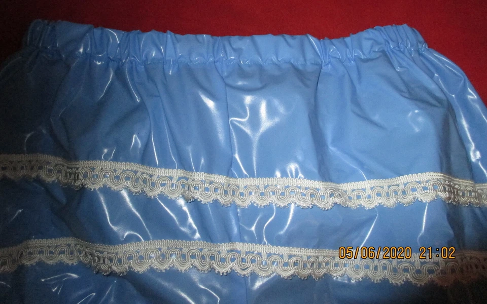 PVC-Windelhose Erwachsene  viel Spitze Spielhöschen Adultbaby Zofenhöschen - Bild 2 von 2