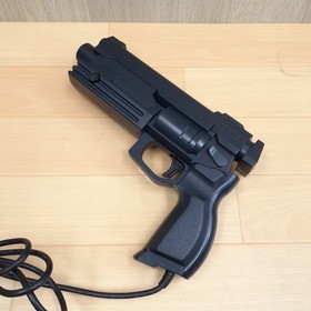 Japanese Sega Saturn Console bundle with Virtua Gun & 5 games HST-3220 White