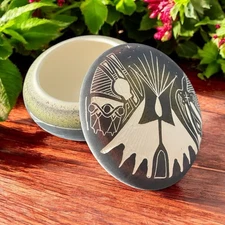 Native American Pottery Harrison Tom Dine Navajo Tribe Trinket Jewelry Box Clay