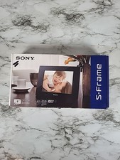 Sony S-Frame DPF-D810 LED Backlight 8" Digital Picture Photo Display SD Card 8GB