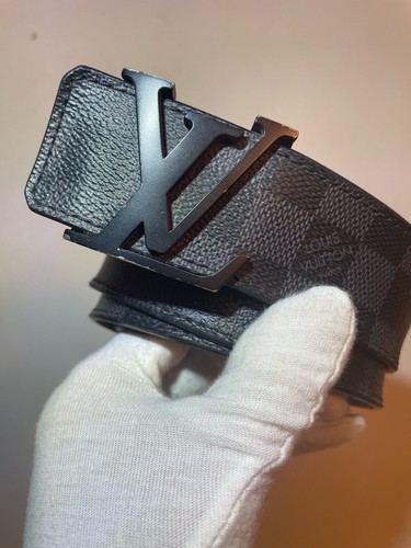 Louis Vuitton LV Initial Reversible Belt Damier Graphite Leather 42/105 G1 - Picture 2 of 6