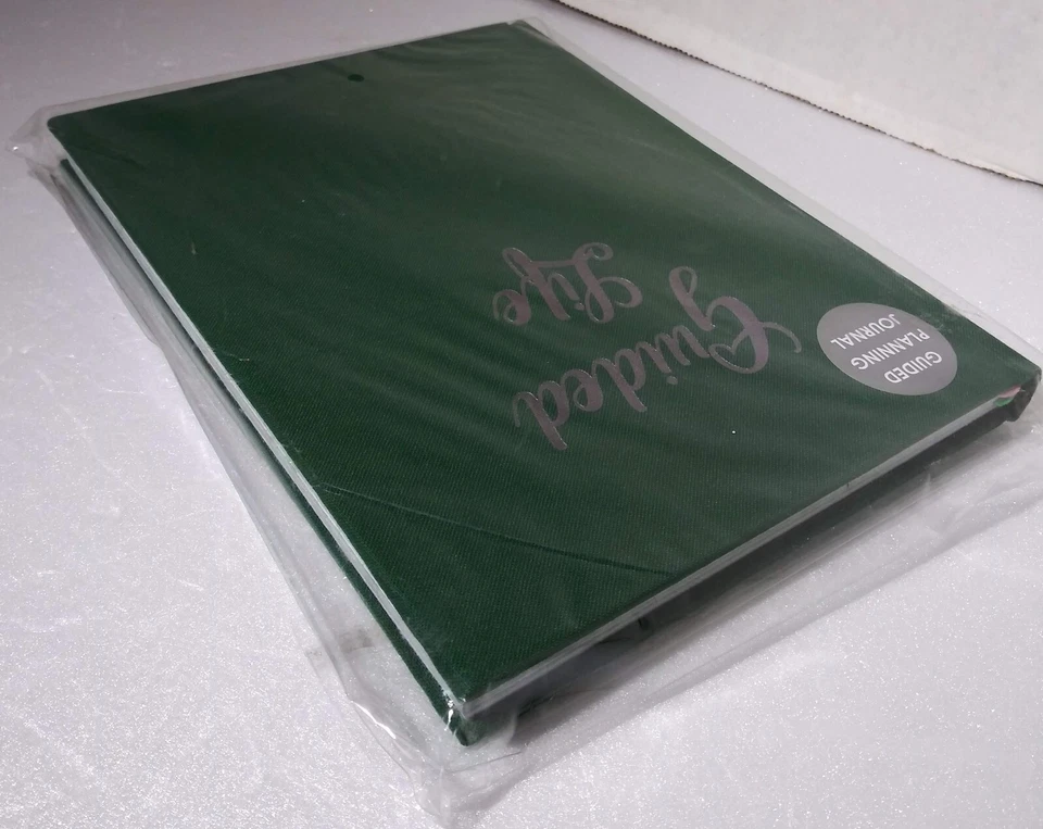 C. R. Gibson Green Guided Life Planning Journal Cloth Bound Notebook 200 pages - Image 3 of 4