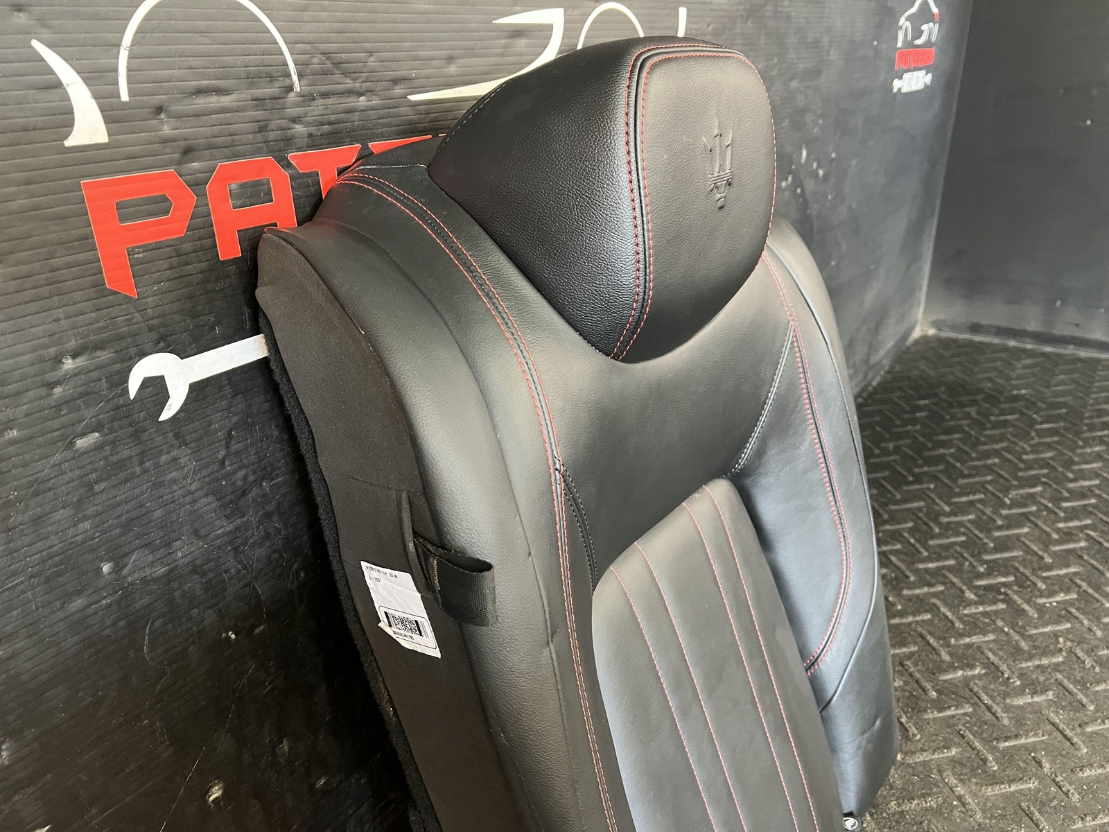 2017 MASERATI GHIBLI REAR PASSENGER BACK TOP UPPER SEAT CUSHION BLACK LEATHER