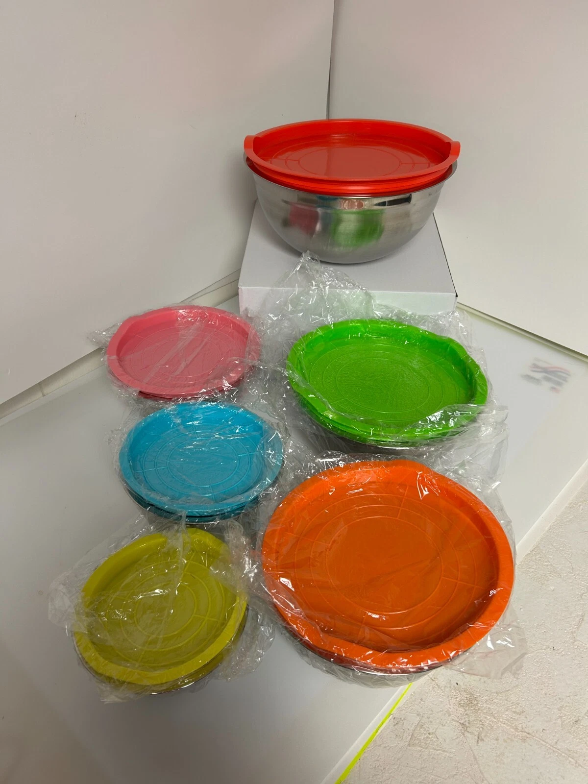 Mixing Bowls with Airtight Lids (Set of 6) Stainless Steel Mixing Bowl Set, NEW
