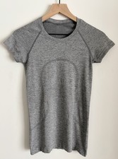 Lululemon Women's Gray Swiftly Tech Short Sleeve Stretch Athletic Shirt Size 4