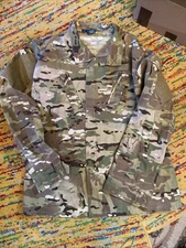 US Army OCP Combat Uniform Long Sleeve Top Multicam Camo Medium Regular