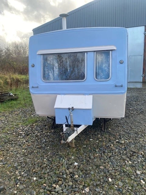Vintage caravan Sprite Alpine - Image 3 of 4