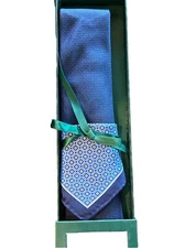Countess Mara Navy Blue Wool/Silk Tie W Silk Blue Dot Pocket Square New In Box